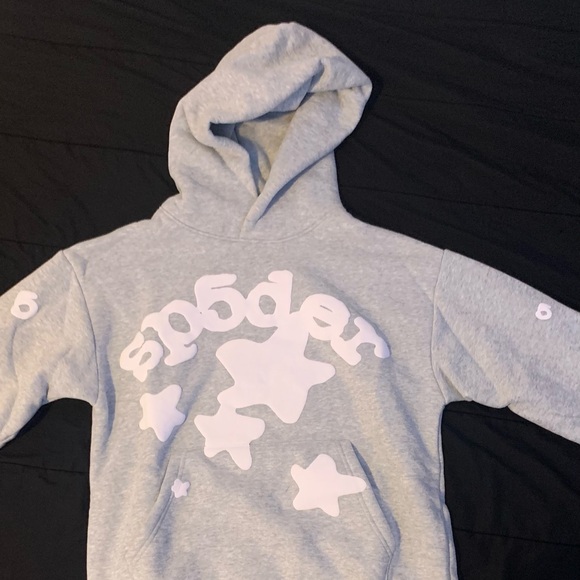 Gray Sp5der Hoodie with Star Design - Picture 1 of 4